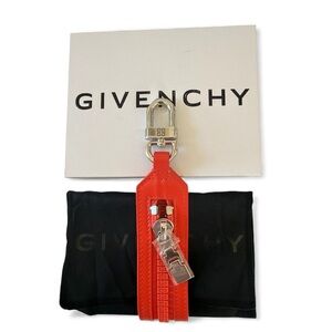 Givenchy 4G Zip Keychain